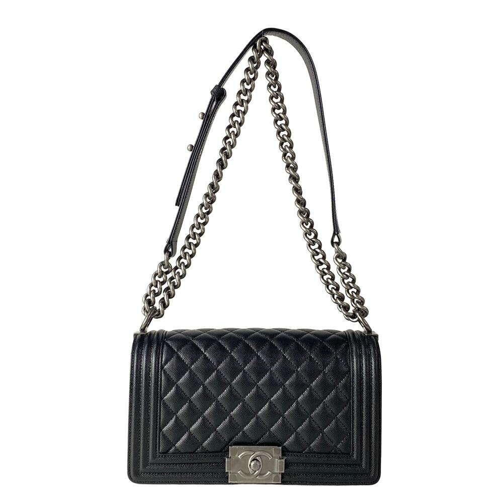 Chanel Boy Chanel 25 Shoulder Bag A67086